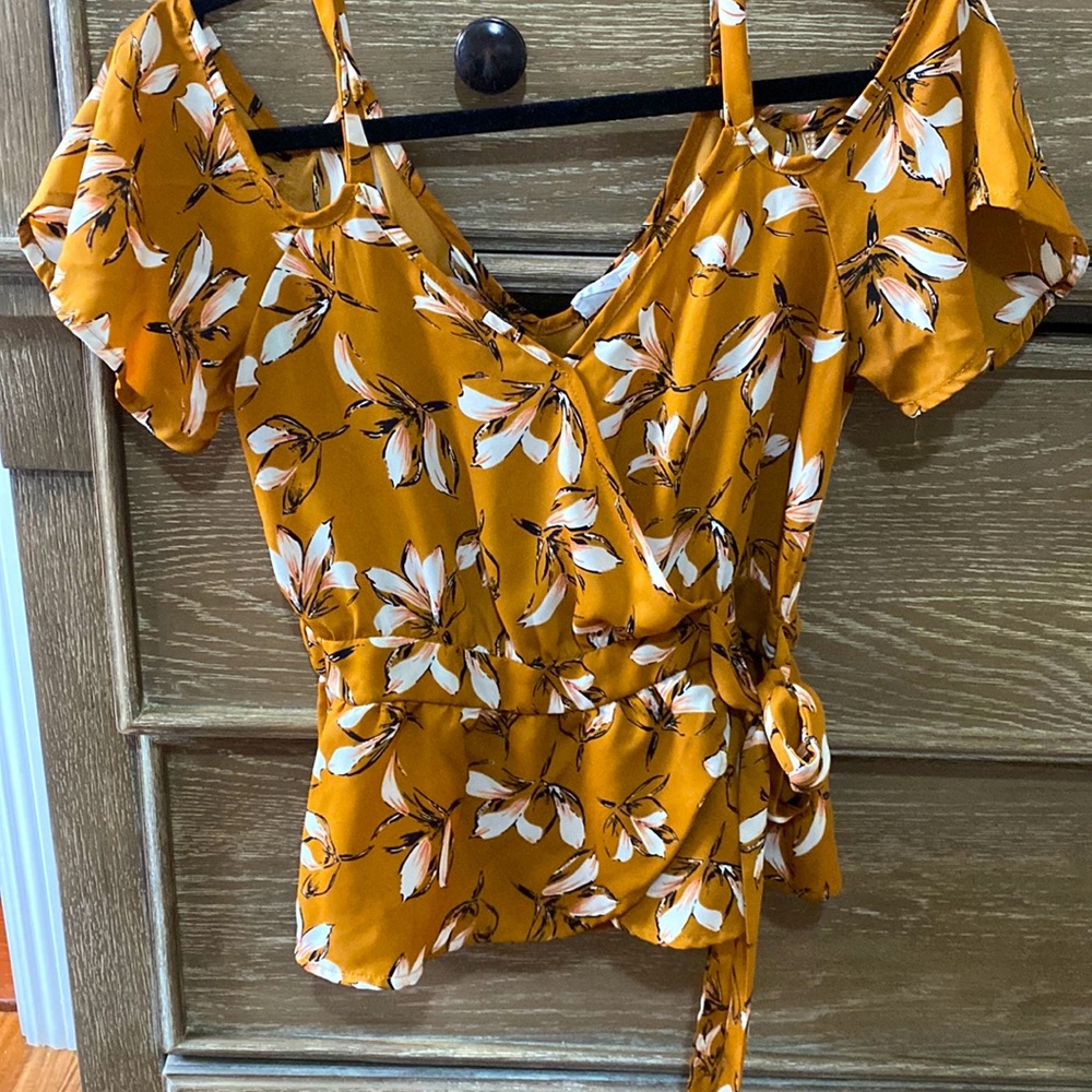 Summer top